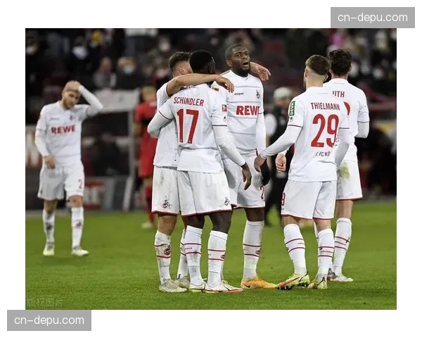 科隆0-4惨败于斯图加特,保级形势愈发严峻 科隆0-4惨败于斯图加特,保级形势愈发严峻