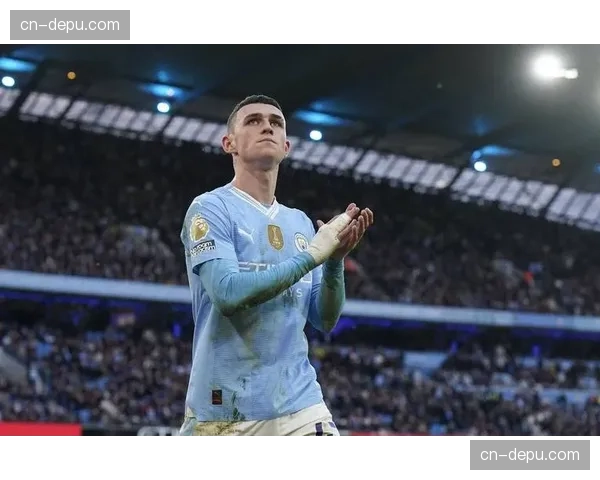 半场：曼城1-0领先切尔西，福登禁区外世界波破门