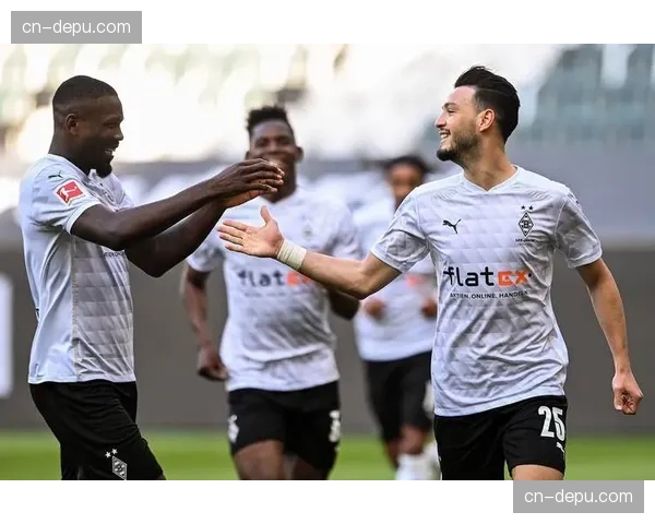 科隆主场迎战柏林联,体育场周边因轨道交通维修建议球迷提前出行 科隆主场迎战柏林联,体育场周边因轨道交通维修建议球迷提前出行