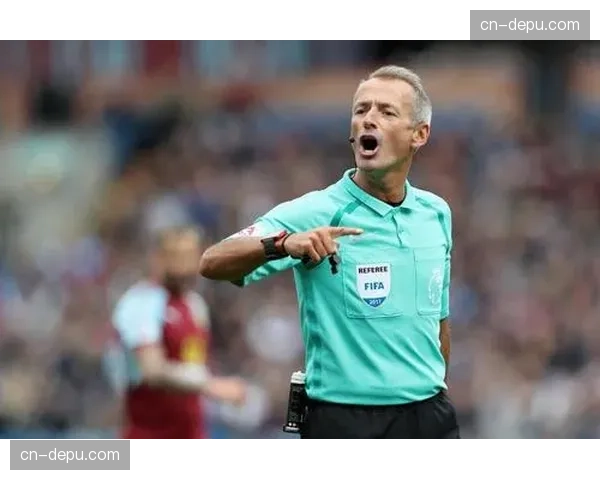 英超第33轮裁判名单公布,奥利弗将执法曼市德比